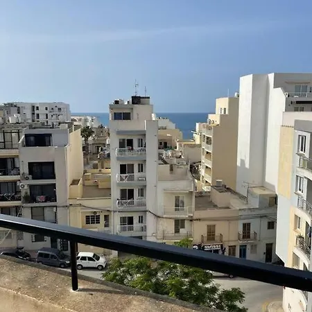 Central Penthouse - Large Terrace St. Paul's Bay Exterior photo
