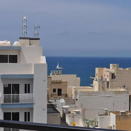 Central Penthouse - Large Terrace St. Paul's Bay Exterior photo